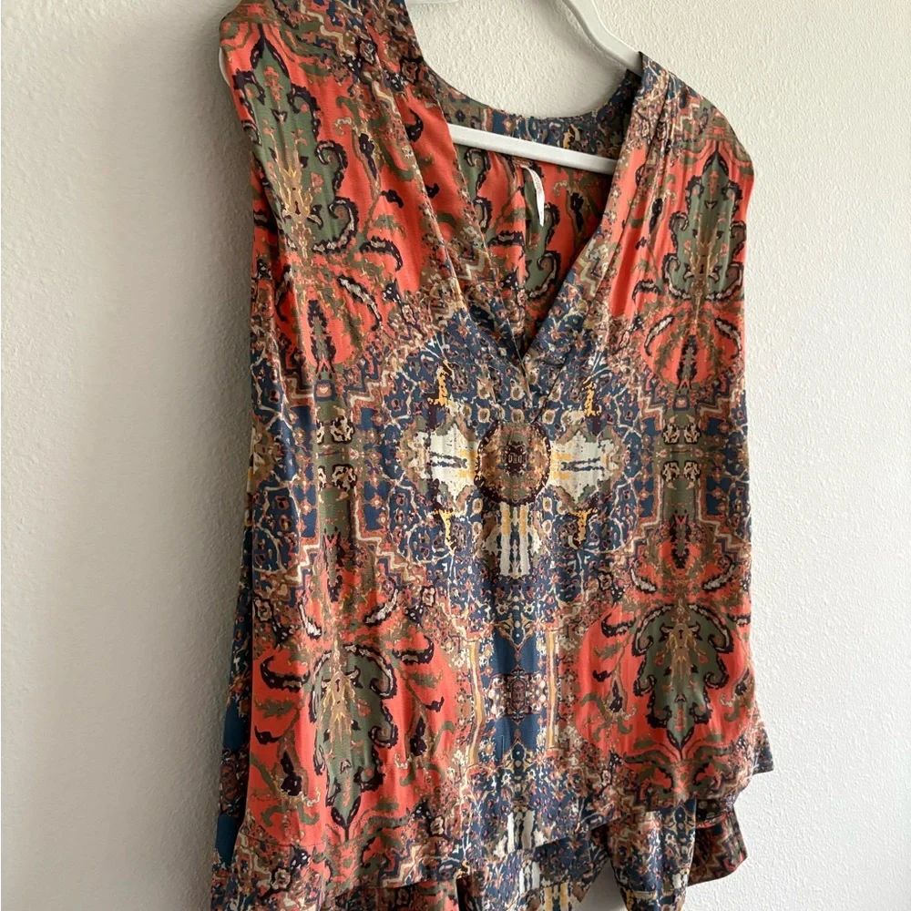 Free People Darcey Swing Tank Top Chiffon V-Neck Women’s Medium Orange/Blue